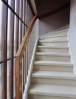 Treppe ins Dachgeschoss