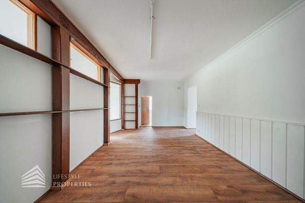 Großzügige Wohnung mit Terrasse in zentraler Lage von Horn by Lifestyle Properties GmbH