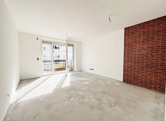 Wohnzimmer mit Balkon