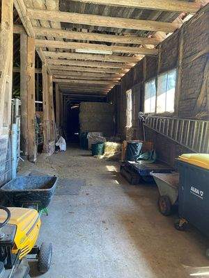Blick in die Durchfahrscheune