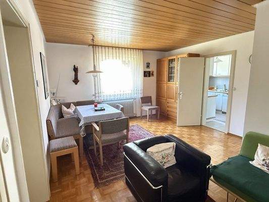 Angrenzendes Esszimmer