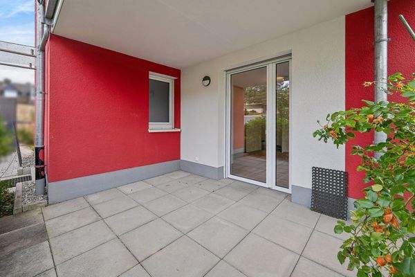 Zweite Terrasse mit Ostausrichtung und Überdachung