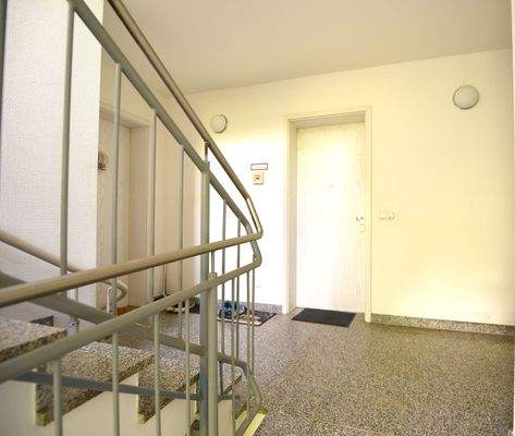 Treppenhaus 1.JPG
