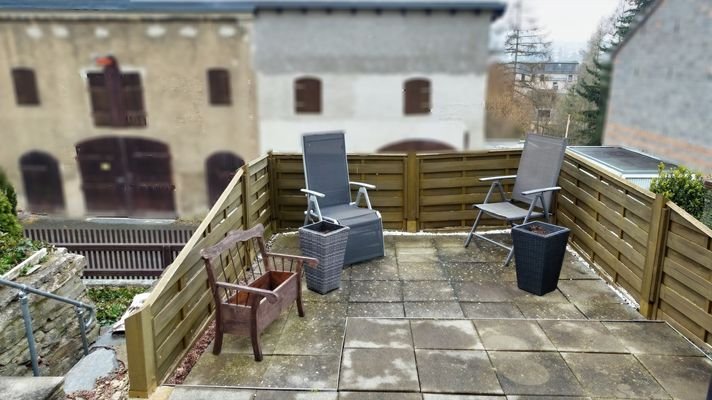 Gartengrundstück mit Terrasse