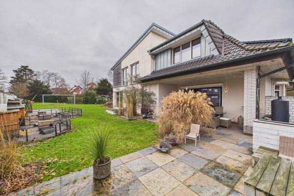 Seitenansicht / Terrasse 1