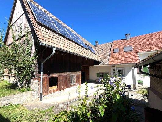 Aussen Scheune Haus.jpg