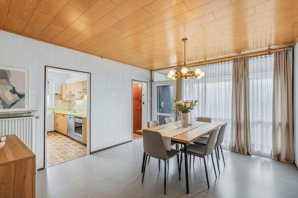 Diele im Erdgeschoss (KI Einrichtungsbeispiel)