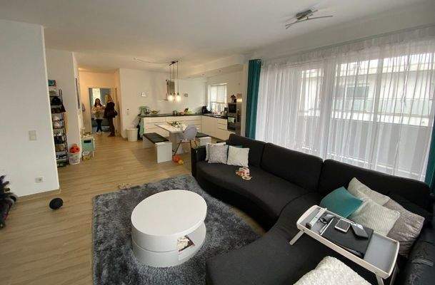 Wohn-Esszimmer Küche 