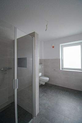 Modernes Badezimmer
