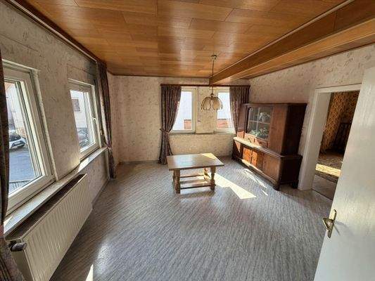 Wohn- oder Esszimmer