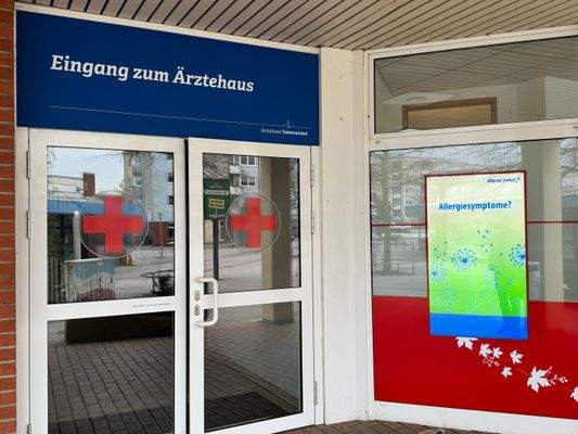 Eingang Ärztehaus