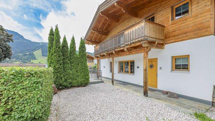 KITZIMMO-Exklusive Wohnung am Sonnberg Ski in / Ski out - Immobilien Kitzbühel.