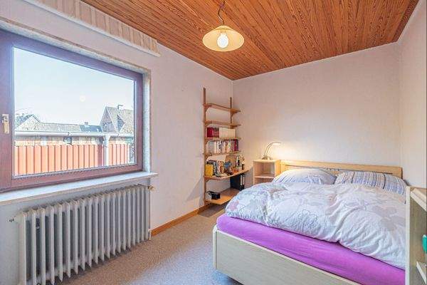 Erdgeschoss - Schlafzimmer