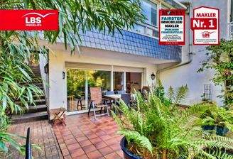 Blick aus dem Garten