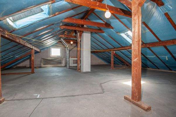 Ausbaureserve im Dachboden