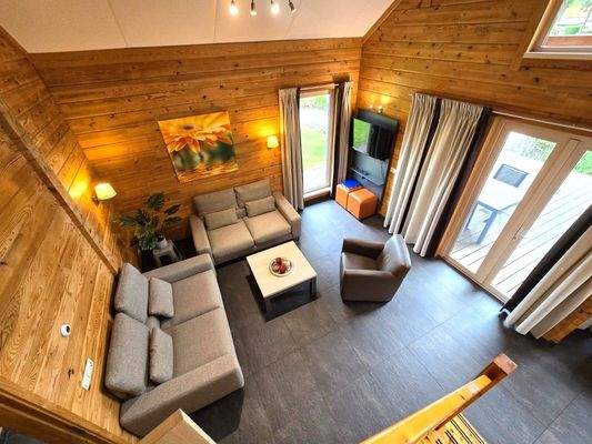 08dead69-0c3a-471c-b9fd-c5a09334623e - Kopie