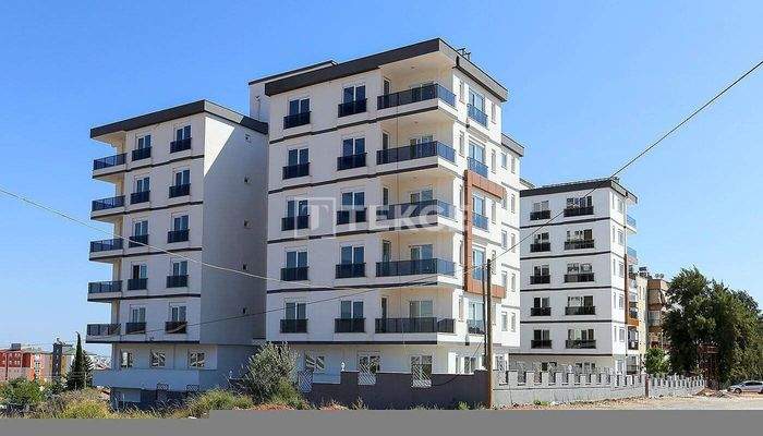 New Apartments with Balcony and Separate Kitchen in Antalya