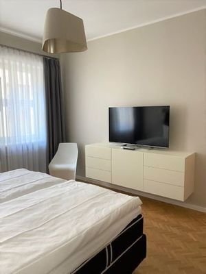 Schlafzimmer (unmöbliert)