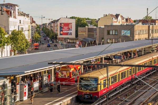 perfekte Verbindung an den Nah- und Fernverkehr
