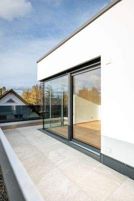 großzuegige _Dachterrasse