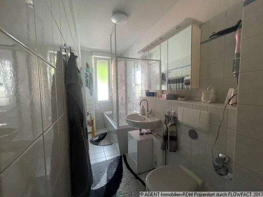 Badezimmer EG rechts 8