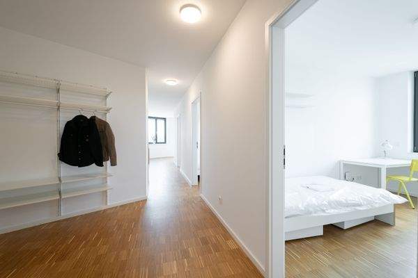 16_Flurbereich Variante WG Zimmer