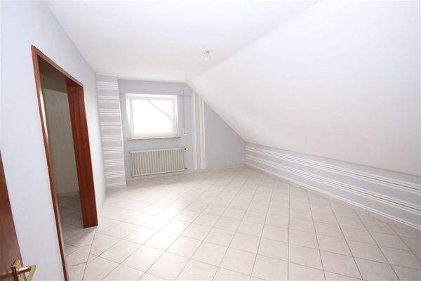 Esszimmer (Durchgangszimmer)