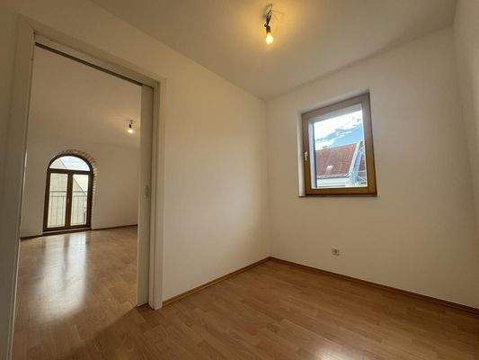 Durchgangszimmer 6.OG