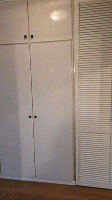 Wandschrank im Zwischenflur.jpg