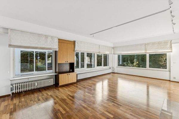 Wohnbereich mit Kamin 