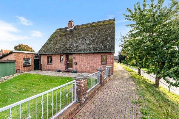 Direkt auf dem Deich gelegen