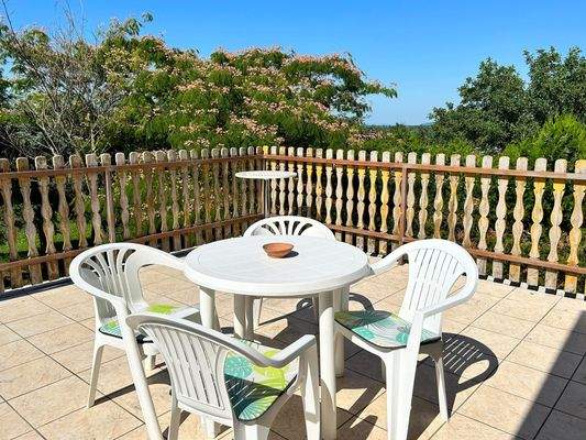 414753845_1452501375696805_7344328728884566480_n m