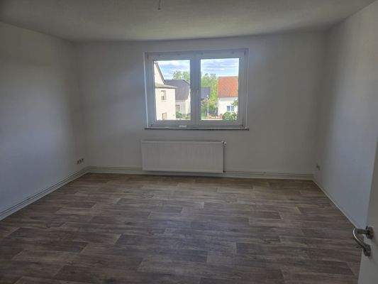 1.OG li Wohnzimmer.jpg