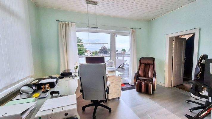 Büro / Zimmer