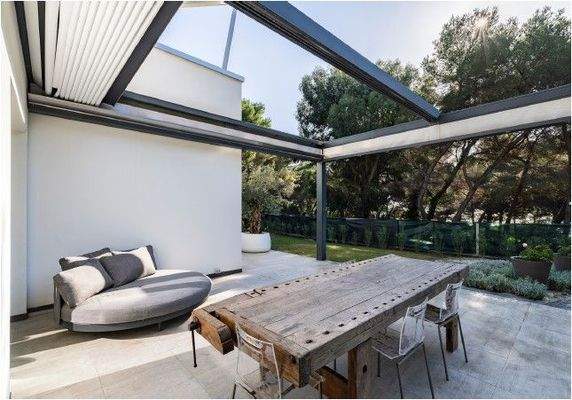 Immagine 2025-03-06 103811.jpg