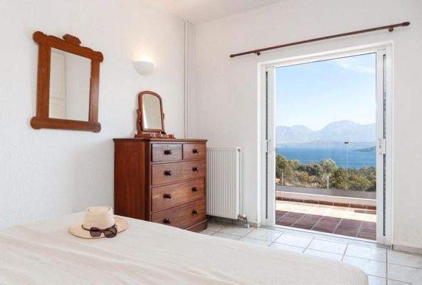 Kreta, Vathi: Atemberaubende Villa mit Pool, Gärten und Meerblick zu verkaufen