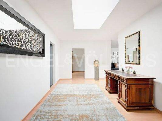 Lichtdurchflutete Diele