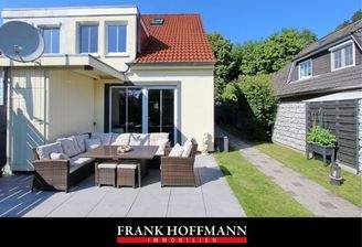 V8821 Titelbild