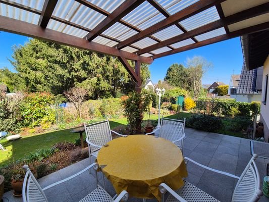 Überdachte Terrasse