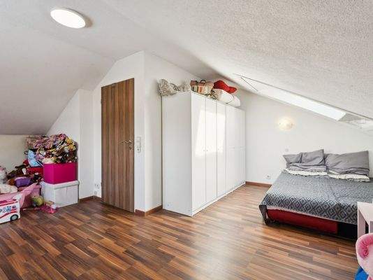 DG - Zimmer - Ansicht 1