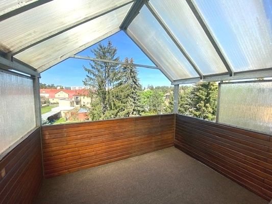 Ausblick vom überdachten Balkon
