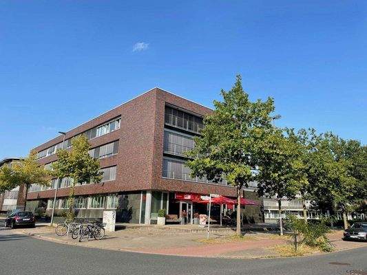 Außenansicht ACS 1 DLZ Kremser Straße.jpg