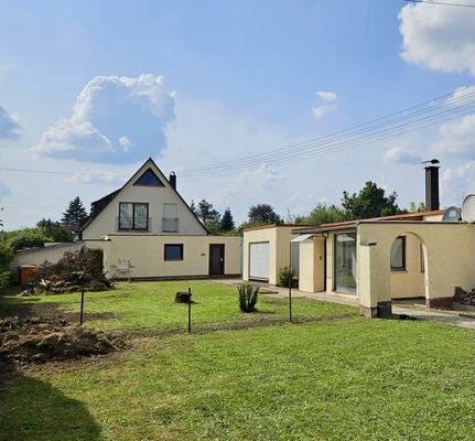 Ansicht Bungalow mit Südgarten