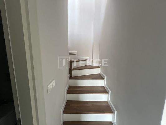 Flats Close to Moda Beach and Train Station in İstanbul Kadıköy
