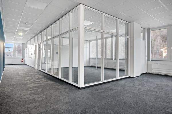 Abgeteilte/variable Büros