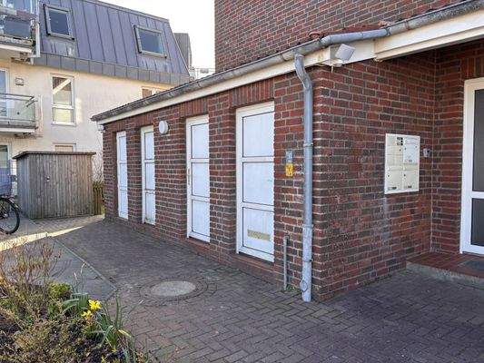 Hausansicht der Gartenschuppen