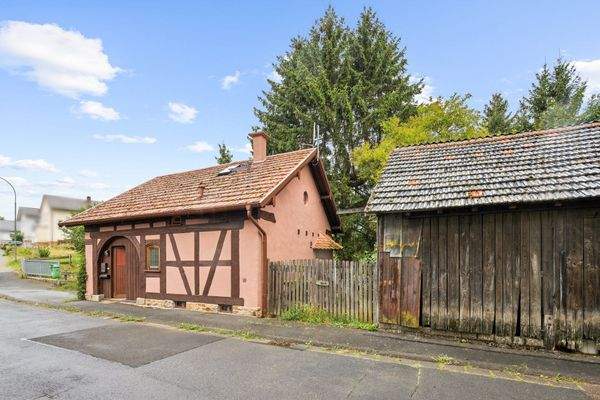 Häuschen und Schuppen