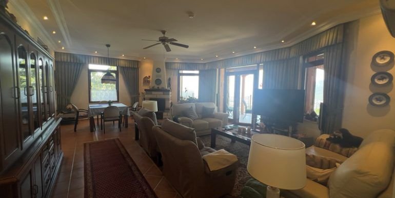 alanyaimmobilienturkei-grosse-privatvilla-in-alany