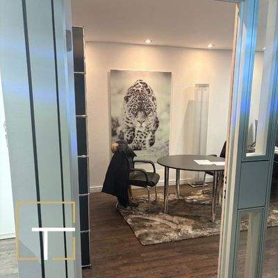 Besprechungsraum mit Deko