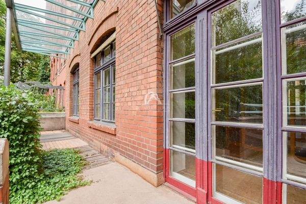 Fluchtwege / emergency exits